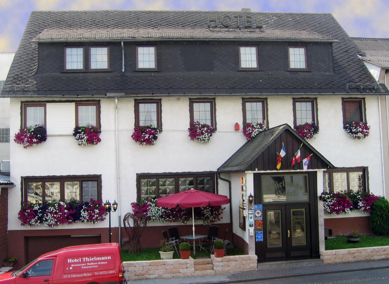 Hotel Thielmann Mittenaar Екстериор снимка